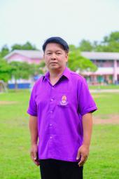 นายสยาม บุญมา